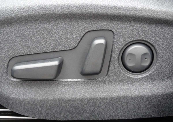 Hyundai Tucson cena 79900 przebieg: 116000, rok produkcji 2015 z Jaworzyna Śląska małe 436